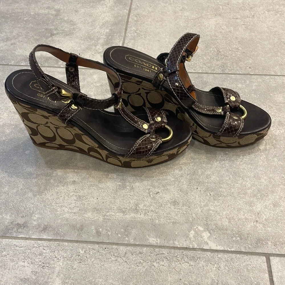 Coach Wedges - Picture 3 of 6